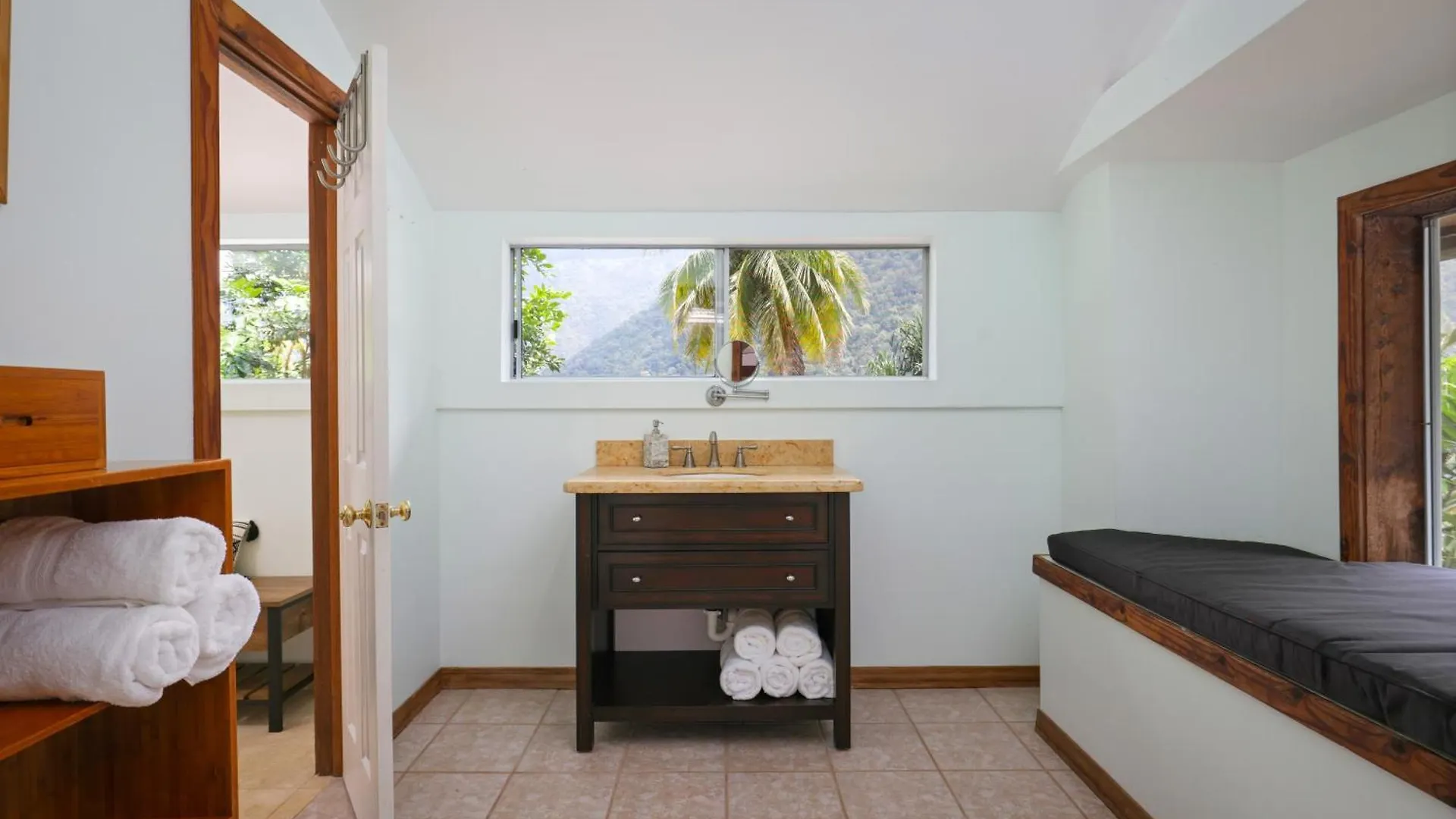 Ferienhaus Waipio Valley Botanical Garden With Waterfall & Beach Access!
